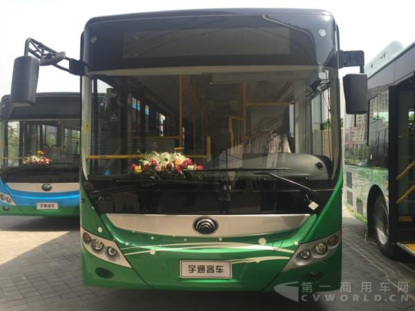 宇通H10混合动力公交车IMG_1207.jpg 宇通H10混合动力公交车IMG_1207.jpg