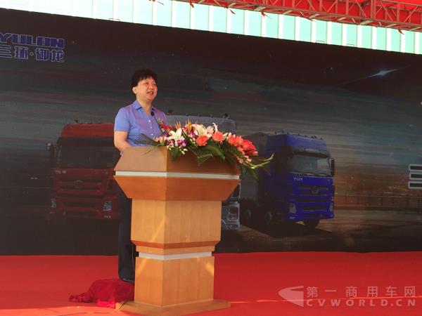 湖北三环专用汽车有限公司总经理许丽娟致辞.jpg 湖北三环专用汽车有限公司总经理许丽娟致辞.jpg