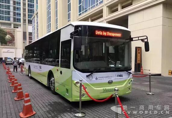 南京金龙开沃12米纯电动大巴.jpg 南京金龙开沃12米纯电动大巴.jpg