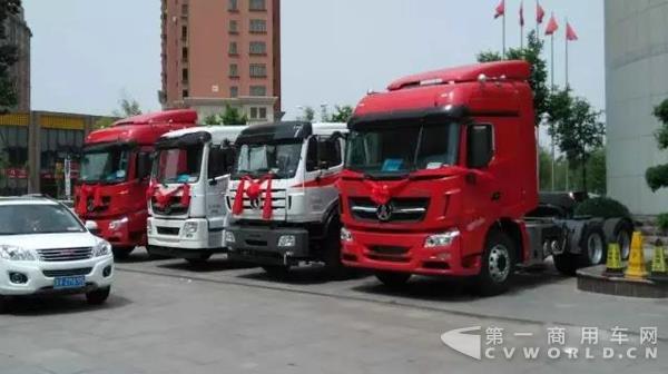 北奔重卡斩获77台订单!.jpg 北奔重卡斩获77台订单!.jpg