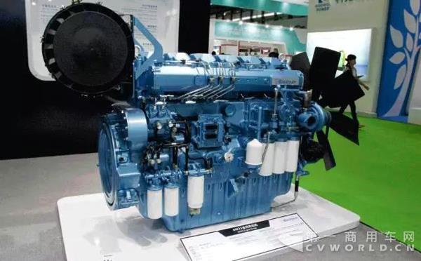 博杜安6M33系列发动机.jpg 博杜安6M33系列发动机.jpg