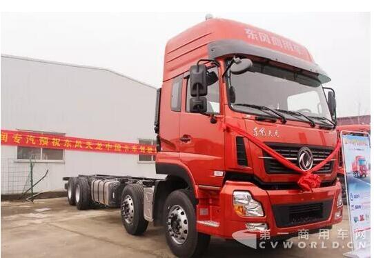 东风天龙3.jpg 东风天龙3.jpg