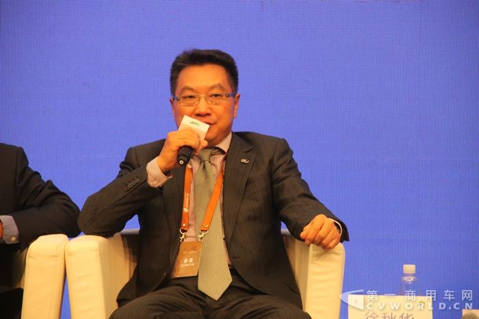 上汽大通汽车有限公司总经理徐秋华.jpg 上汽大通汽车有限公司总经理徐秋华.jpg
