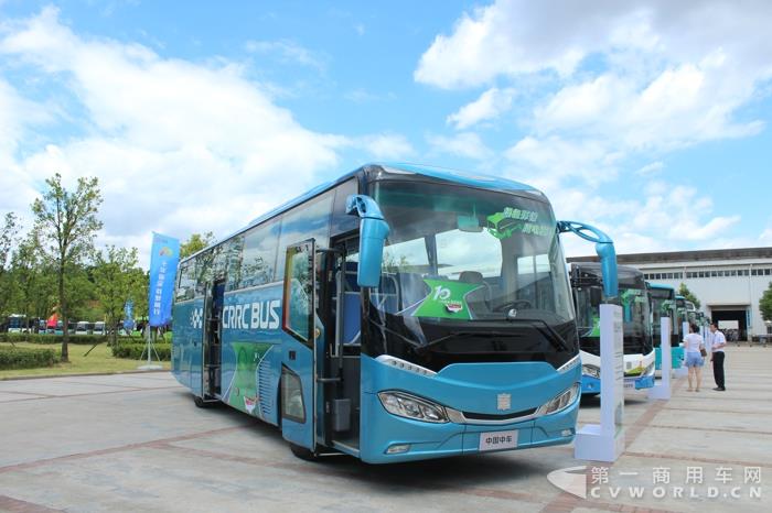 11米纯电动公路客车.jpg 11米纯电动公路客车.jpg