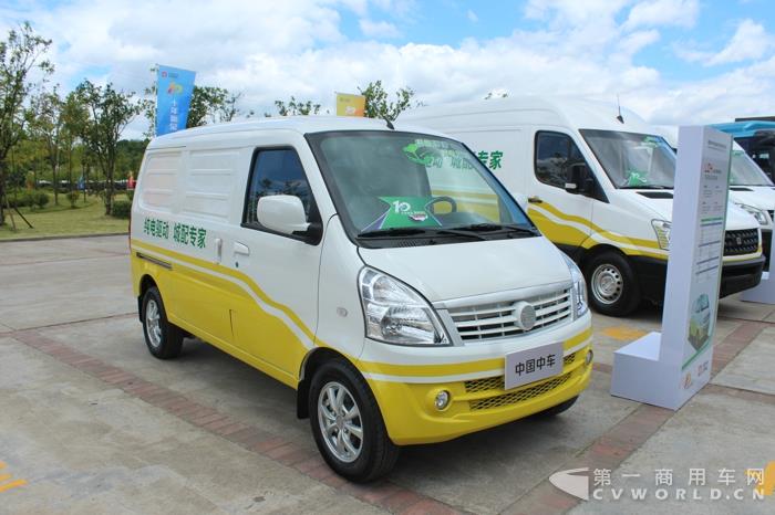 纯电动物流车 (2).jpg 纯电动物流车 (2).jpg