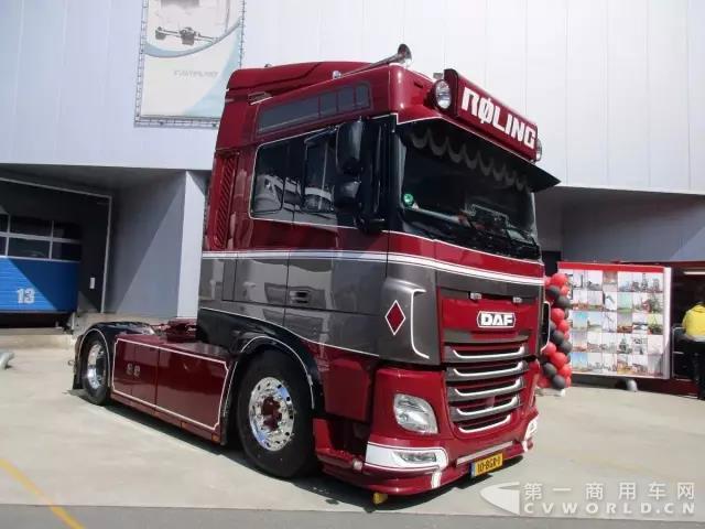 这辆2016年达夫XF 460的配色方案非常优雅.jpg 这辆2016年达夫XF 460的配色方案非常优雅.jpg