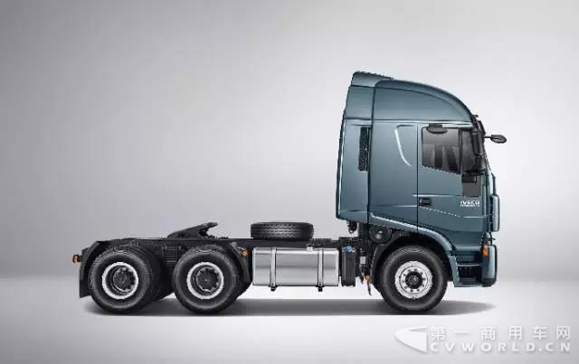 外貌协会带你了解杰狮C500“国际脸”2.jpg 外貌协会带你了解杰狮C500“国际脸”2.jpg