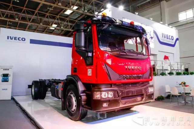 依维柯亮相2017国际消防展 改装专家New Eurocargo闪耀上市.jpg 依维柯亮相2017国际消防展 改装专家New Eurocargo闪耀上市.jpg