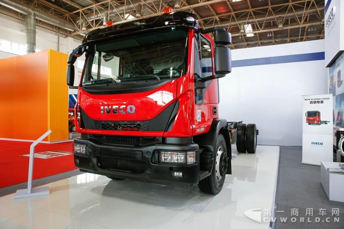 依维柯亮相2017国际消防展 改装专家New Eurocargo闪耀上市12.jpg 依维柯亮相2017国际消防展 改装专家New Eurocargo闪耀上市12.jpg