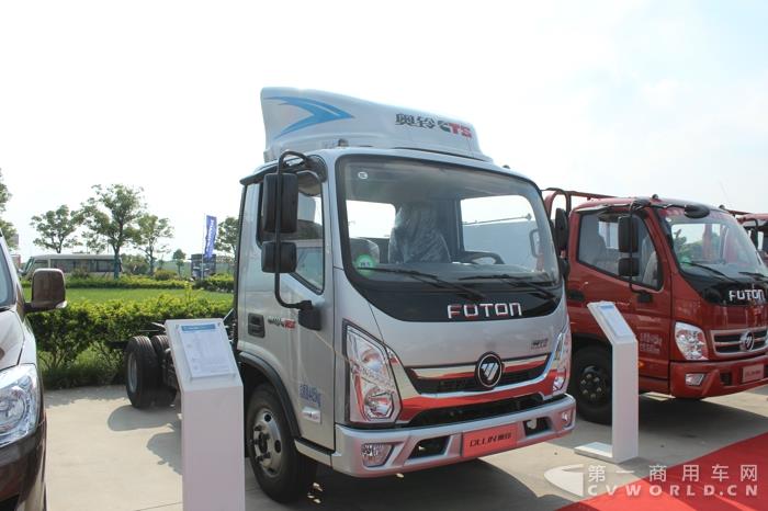 现场展车 (4).jpg 现场展车 (4).jpg