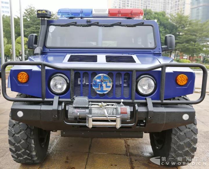 玉柴机器抢滩越野车市场成宠儿!.jpg 玉柴机器抢滩越野车市场成宠儿!.jpg