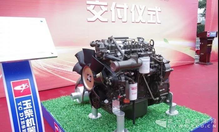 玉柴机器抢滩越野车市场成宠儿!1.jpg 玉柴机器抢滩越野车市场成宠儿!1.jpg