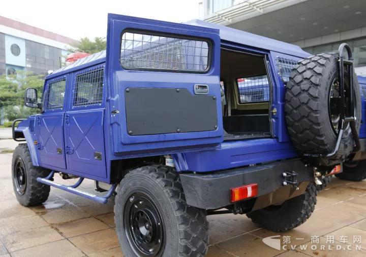 玉柴机器抢滩越野车市场成宠儿!2.jpg 玉柴机器抢滩越野车市场成宠儿!2.jpg