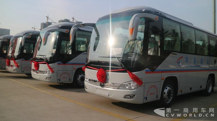 宇通ZK6816H5Y团体客车.jpg 宇通ZK6816H5Y团体客车.jpg