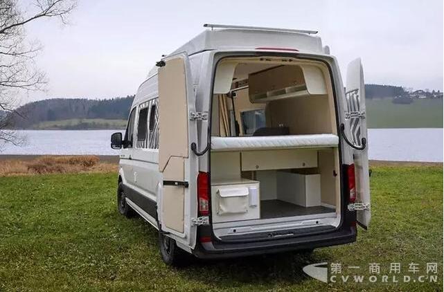 搭载2.0升柴油发动机 德国MAN推出两款轻型概念露营车5.jpg 搭载2.0升柴油发动机 德国MAN推出两款轻型概念露营车5.jpg