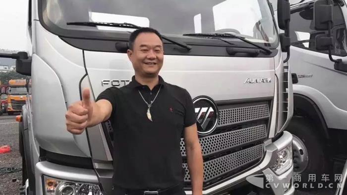 现场狂卖五百辆,谁家的经销商笑到合不拢嘴?2.jpg 现场狂卖五百辆,谁家的经销商笑到合不拢嘴?2.jpg