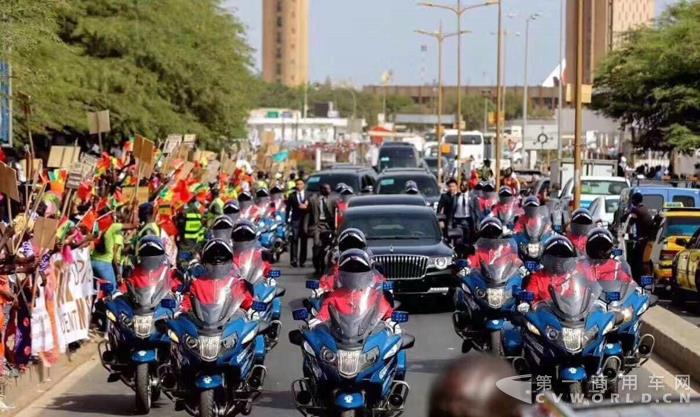 塞内加尔竞技摔跤场项目移交仪式现场.jpg 塞内加尔竞技摔跤场项目移交仪式现场.jpg