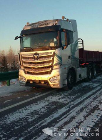 欧曼EST国六试验车.jpg 欧曼EST国六试验车.jpg