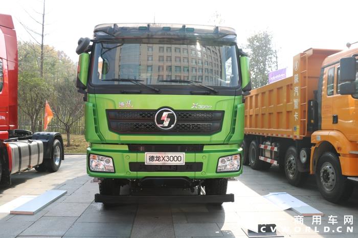 德龙X3000国六375马力自卸车.jpg 德龙X3000国六375马力自卸车.jpg