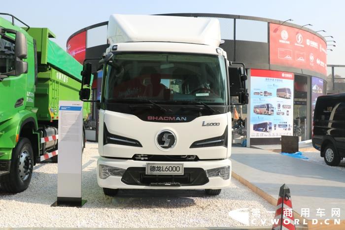 德龙L6000国六载货车.jpg 德龙L6000国六载货车.jpg