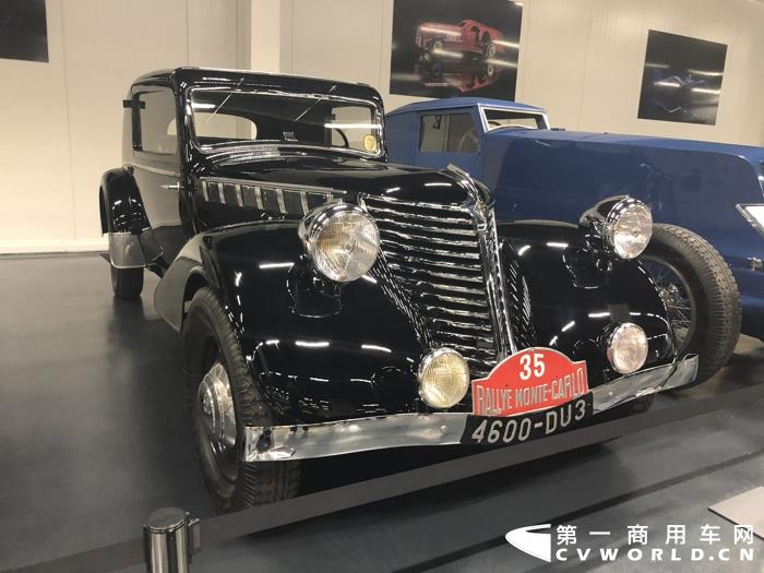 雷诺RENAULT NERVASPORT,1935年生产 (1).jpg