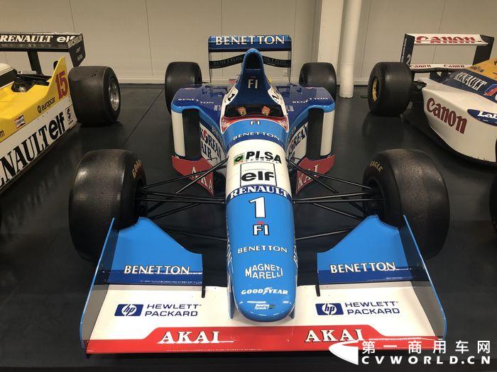 雷诺F1赛车 (5).JPG