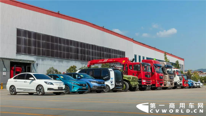 东风2.png 东风2.png