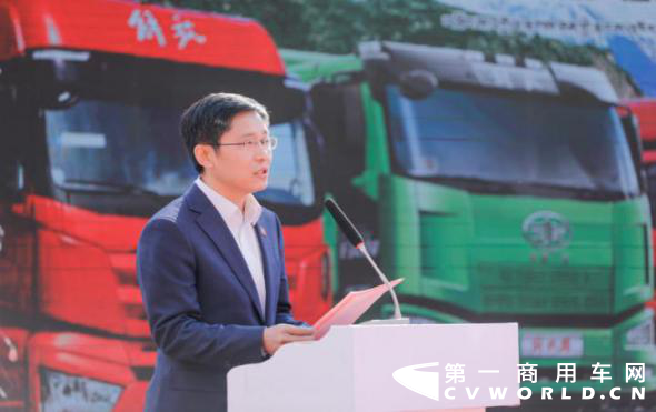 一汽解放80辆车交付八宿县,助力西藏发展振兴2.png 一汽解放80辆车交付八宿县,助力西藏发展振兴2.png