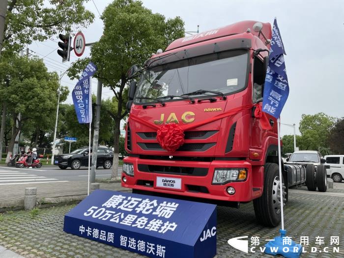 德沃斯中卡的康迈轮端50万公里免维护.jpg 德沃斯中卡的康迈轮端50万公里免维护.jpg