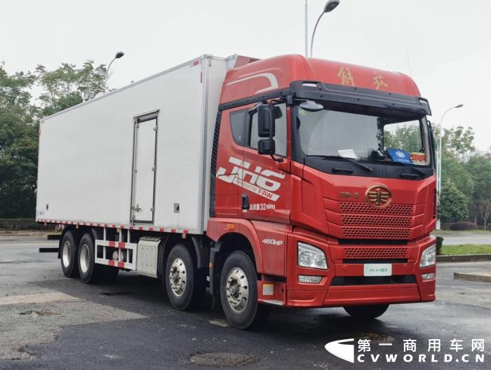 冷藏车CA5320XLCP25K2L7T4E6A80(F类JH6).jpg