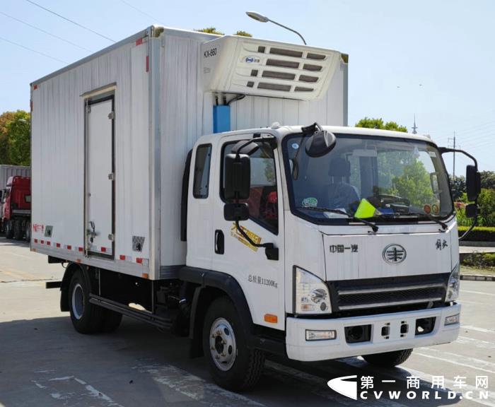 冷藏车CA5110XLCP40K59L2E6A84(F类 大王驾到).jpg