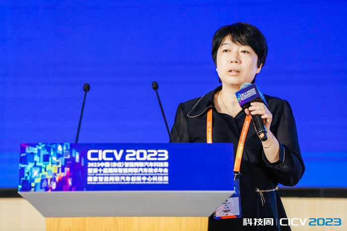 华为Fellow、智能汽车解决方案BU政策与标准专利部部长万蕾.jpg 华为Fellow、智能汽车解决方案BU政策与标准专利部部长万蕾.jpg