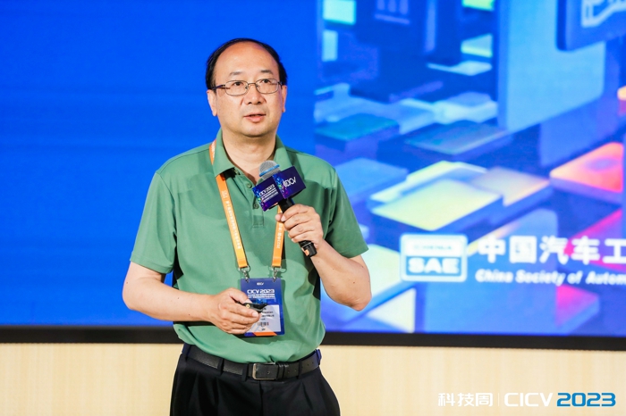 普华基础软件股份有限公司战略研究院院长 张晓先.jpg 普华基础软件股份有限公司战略研究院院长 张晓先.jpg