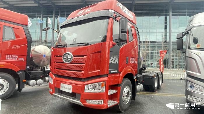 解放J6P 经典版6SM6 LNG牵引车.jpg