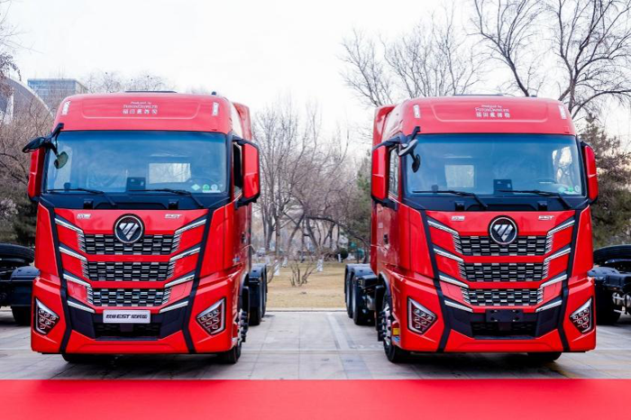 欧曼EST星辉版燃气车宁夏上市3.png 欧曼EST星辉版燃气车宁夏上市3.png