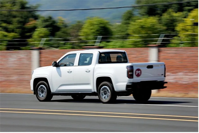 皮卡3.jpg 皮卡3.jpg