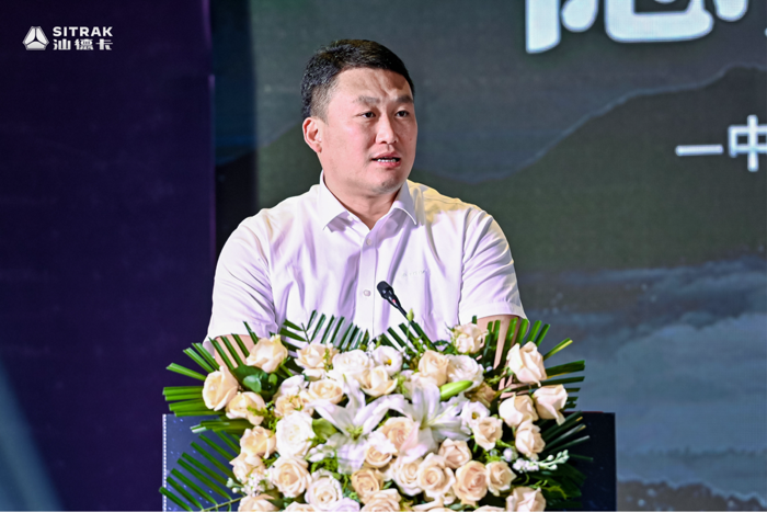 汕德卡G7H630燃气牵引车强势登陆重卡市场3.png 汕德卡G7H630燃气牵引车强势登陆重卡市场3.png