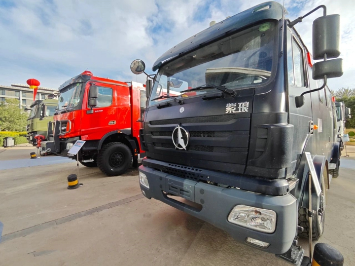 北奔重汽携明星产品亮相2024第十三届包头国际车展暨装备制造业博览会3.jpg 北奔重汽携明星产品亮相2024第十三届包头国际车展暨装备制造业博览会3.jpg