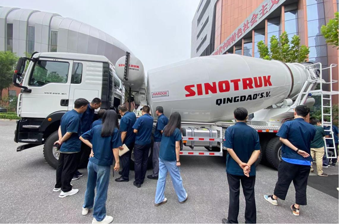 中国重汽ZNDC版搅拌车成为运营增效新引擎2.png 中国重汽ZNDC版搅拌车成为运营增效新引擎2.png