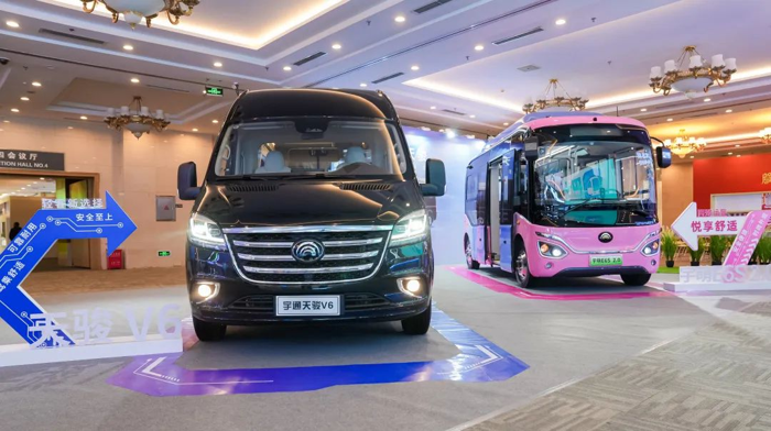 image025.png image025.png