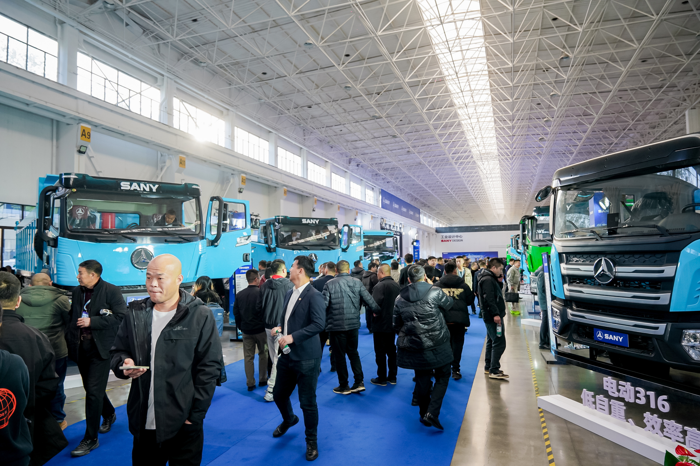 三一工车2025款新品发布会圆满举行12.png 三一工车2025款新品发布会圆满举行12.png
