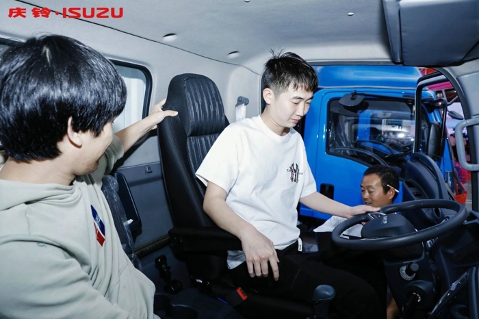 ƷԼ۱Ῠи߶֮ǣʮ600ϵоڣ4.jpg