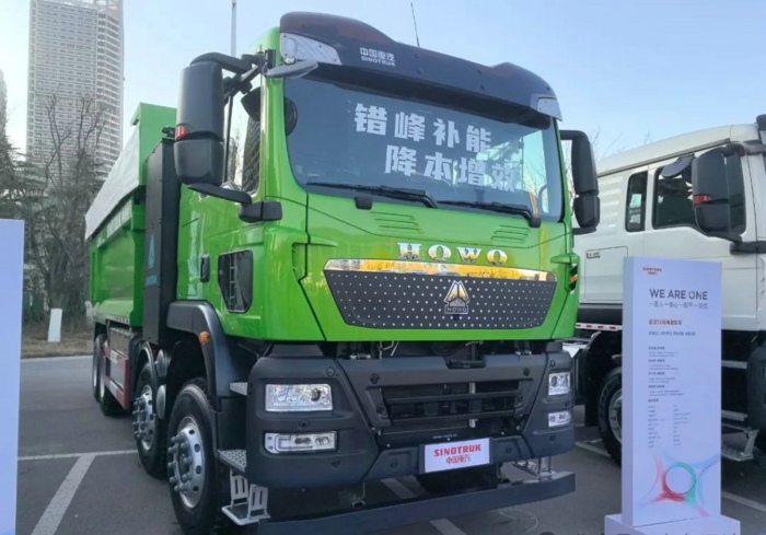 重汽豪沃TX纯电自卸车.jpg 重汽豪沃TX纯电自卸车.jpg