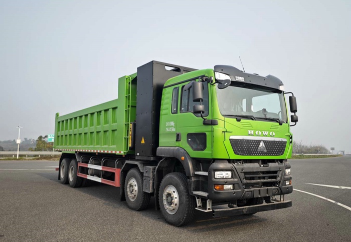 重汽豪沃换电式纯电动自卸车.jpg 重汽豪沃换电式纯电动自卸车.jpg