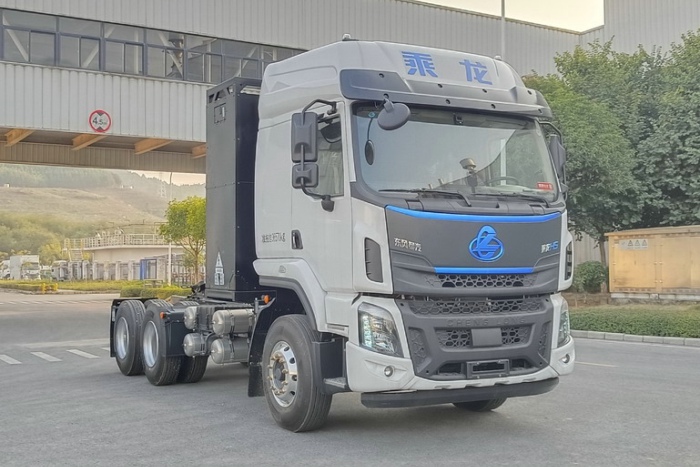 乘龙H5换电式纯电动半挂牵引车.jpg 乘龙H5换电式纯电动半挂牵引车.jpg