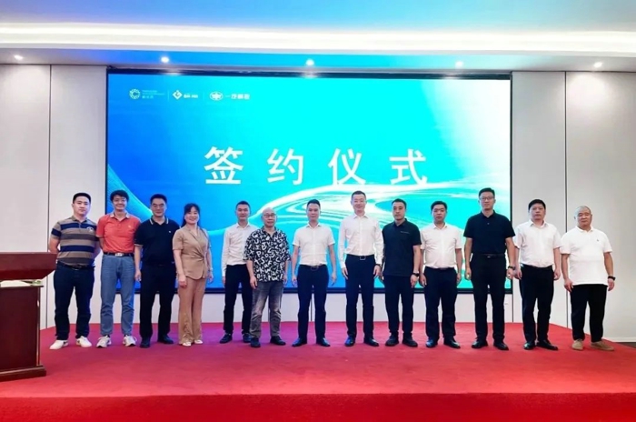 解放3.jpg 解放3.jpg