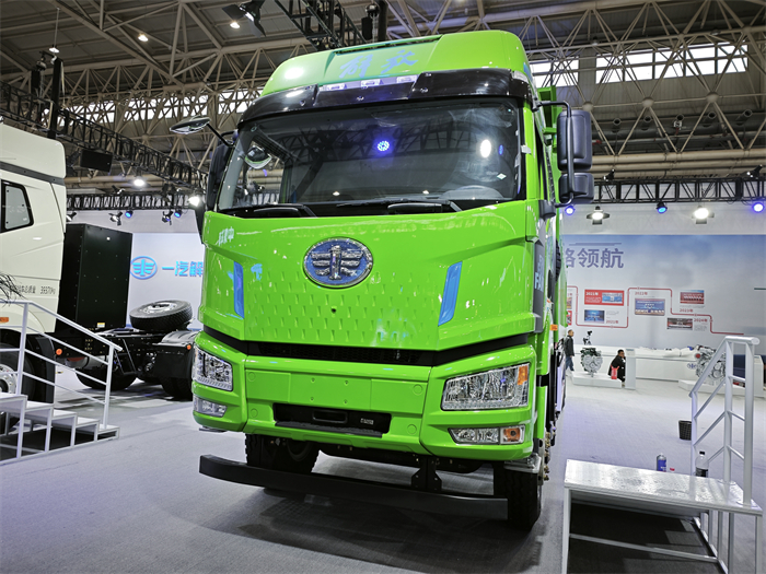 解放J6P重载版纯电自卸车.jpg 解放J6P重载版纯电自卸车.jpg