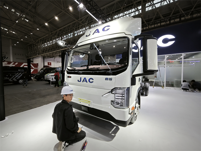 江淮1卡帅铃ES9.jpg 江淮1卡帅铃ES9.jpg