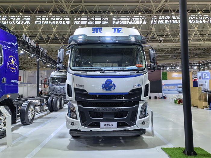 乘龙H5新能源大单桥.jpg 乘龙H5新能源大单桥.jpg