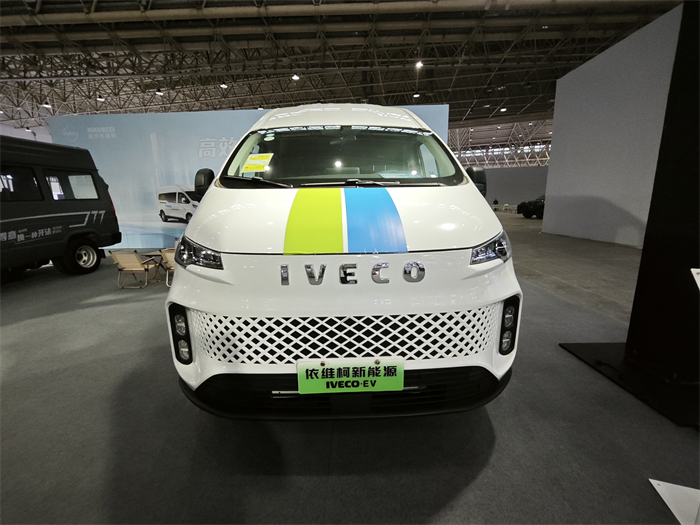 南京依维柯聚星EV.jpg 南京依维柯聚星EV.jpg
